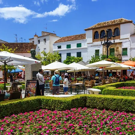 Apartamento Pueblo Arabesque Marbella